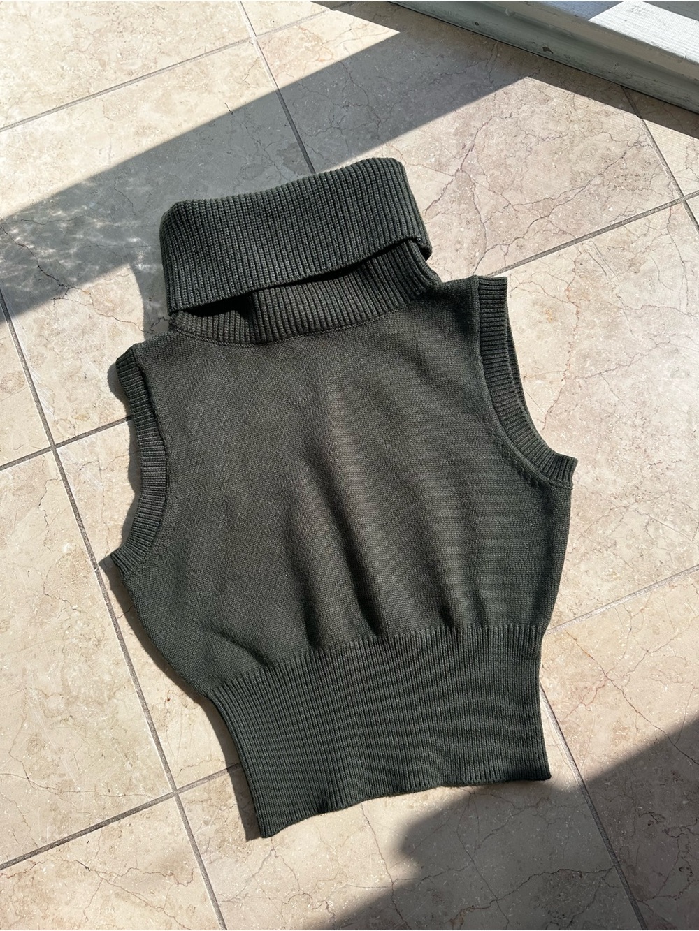 Zara Sleeveless Turtleneck Sweater - Olive